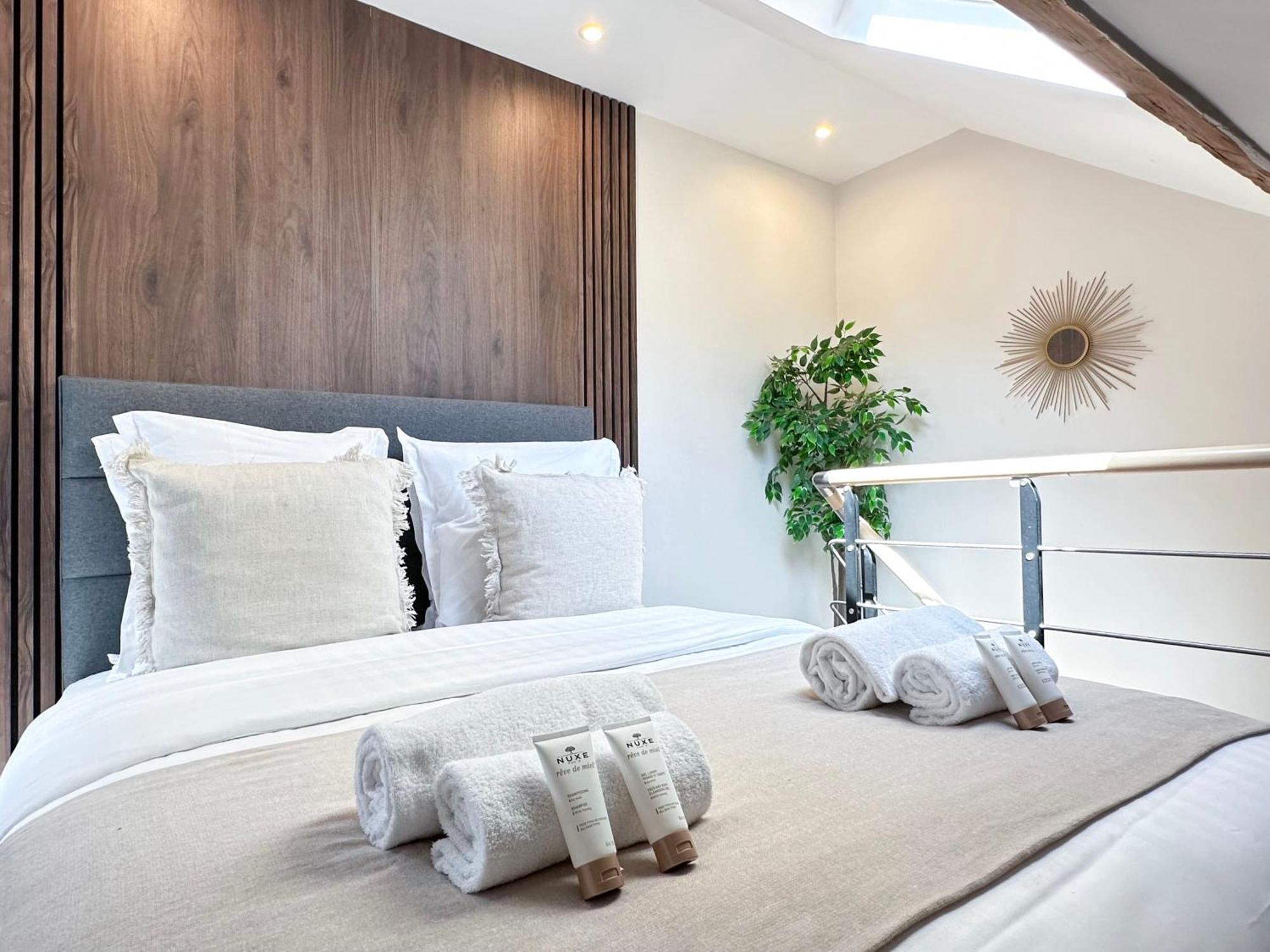 Stylish & Chic Duplex Near Eiffel Tower Lejlighed Paris Eksteriør billede