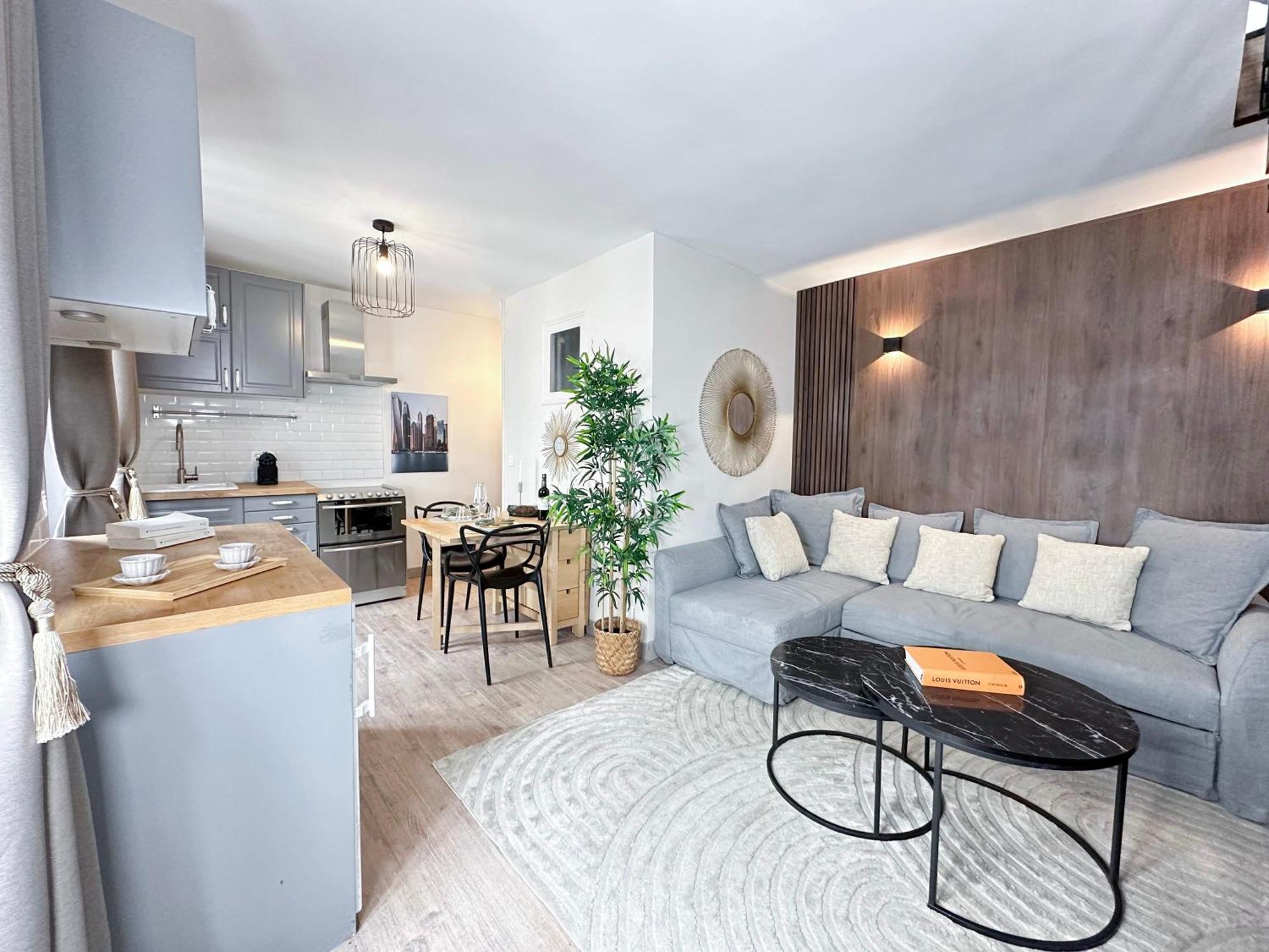 Stylish & Chic Duplex Near Eiffel Tower Lejlighed Paris Eksteriør billede