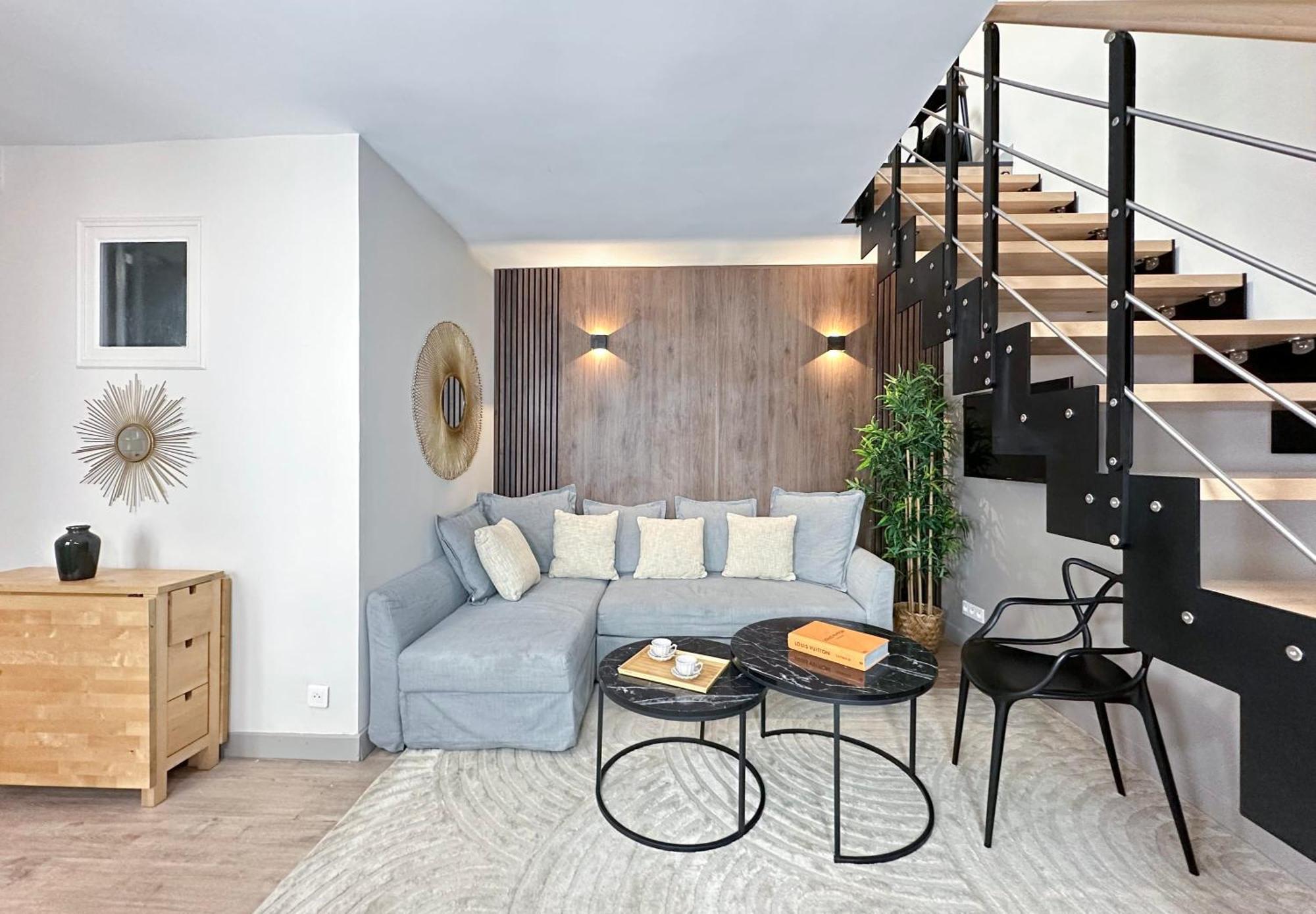 Stylish & Chic Duplex Near Eiffel Tower Lejlighed Paris Eksteriør billede
