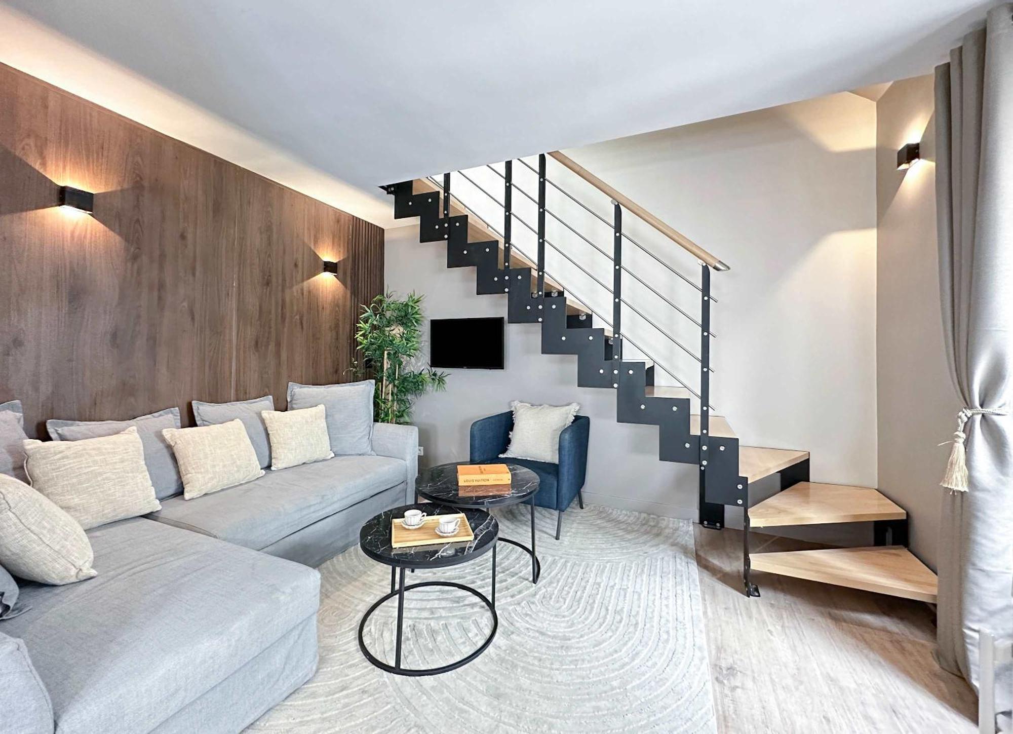 Stylish & Chic Duplex Near Eiffel Tower Lejlighed Paris Eksteriør billede